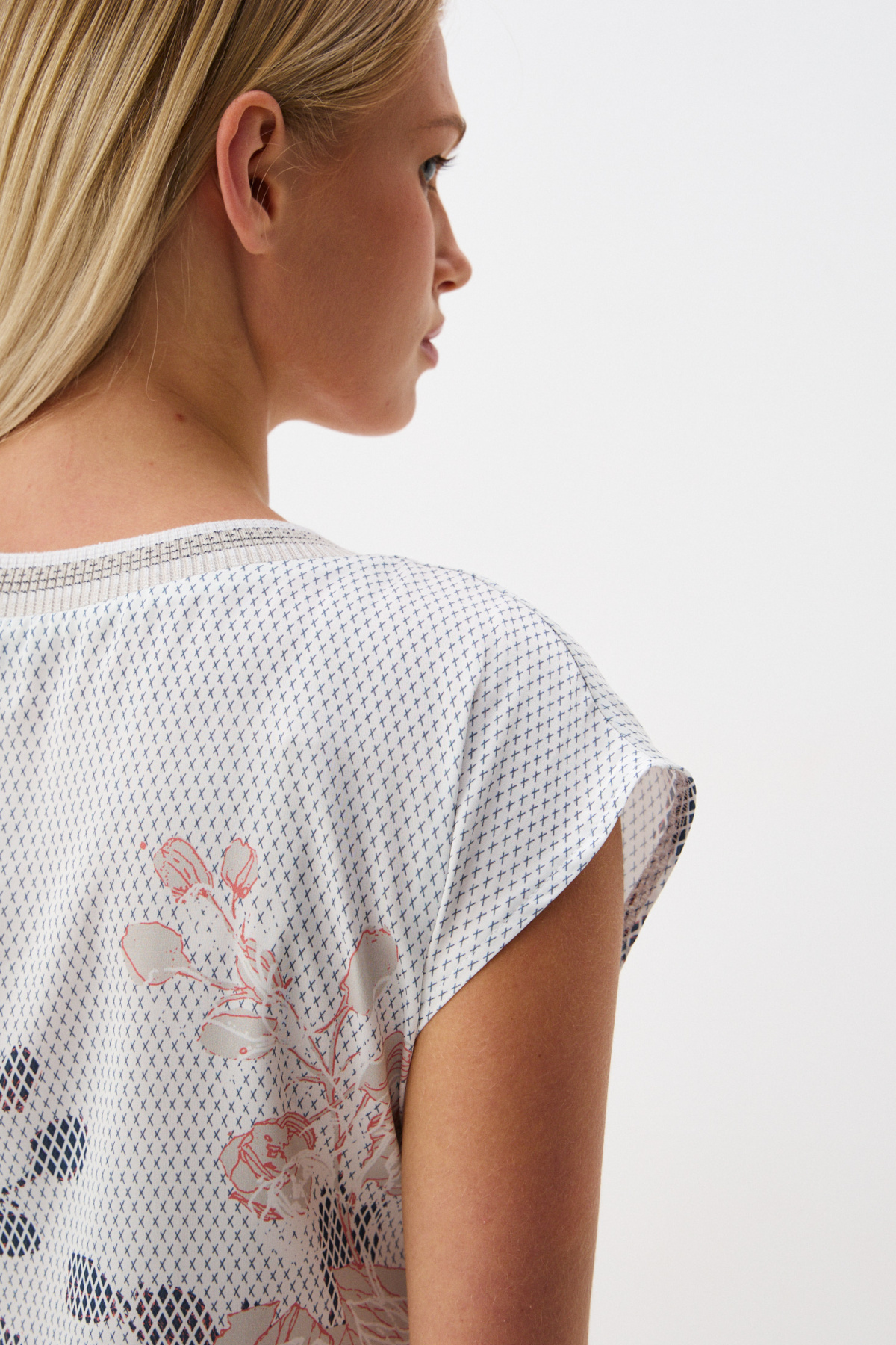 Джемпер "Вернисаж" 1 Джемпер "Вернисаж" 1