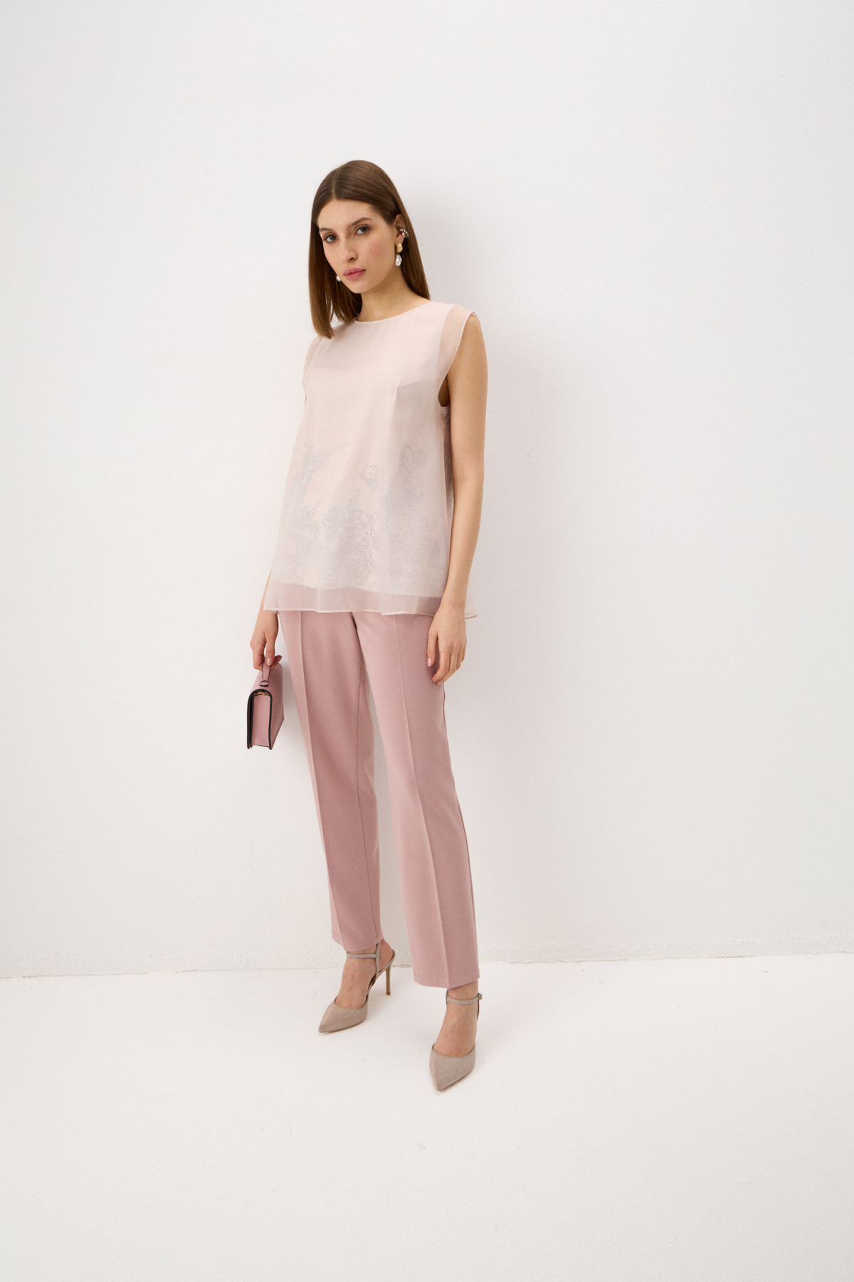 Брюки пудровые 3 Брюки пудровые 3