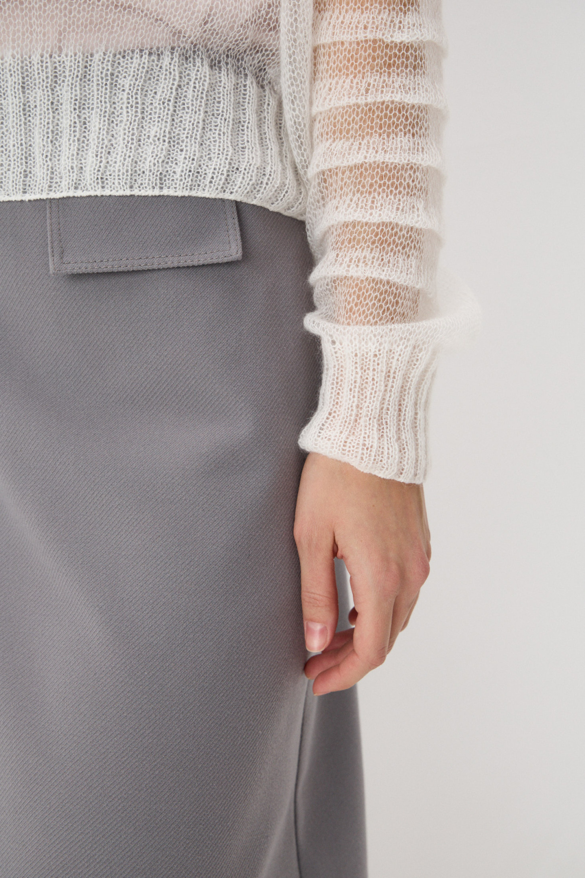 Свитер "Тайны Эрмитажа" 1 Свитер "Тайны Эрмитажа" 1