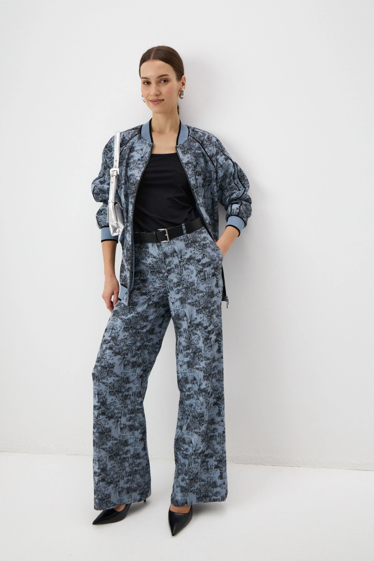 Бомбер "Гравюры северной сказки" 4 Бомбер "Гравюры северной сказки" 4