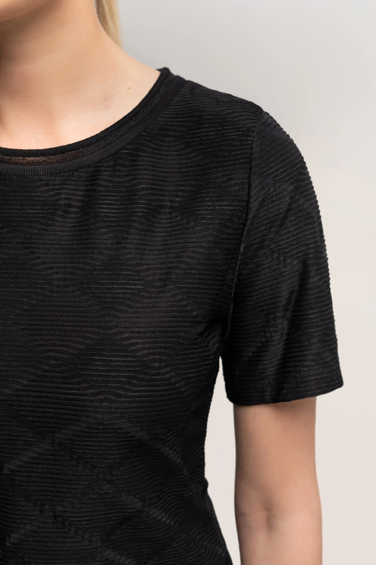 Футболка чёрная ромб 3 Футболка чёрная ромб 3