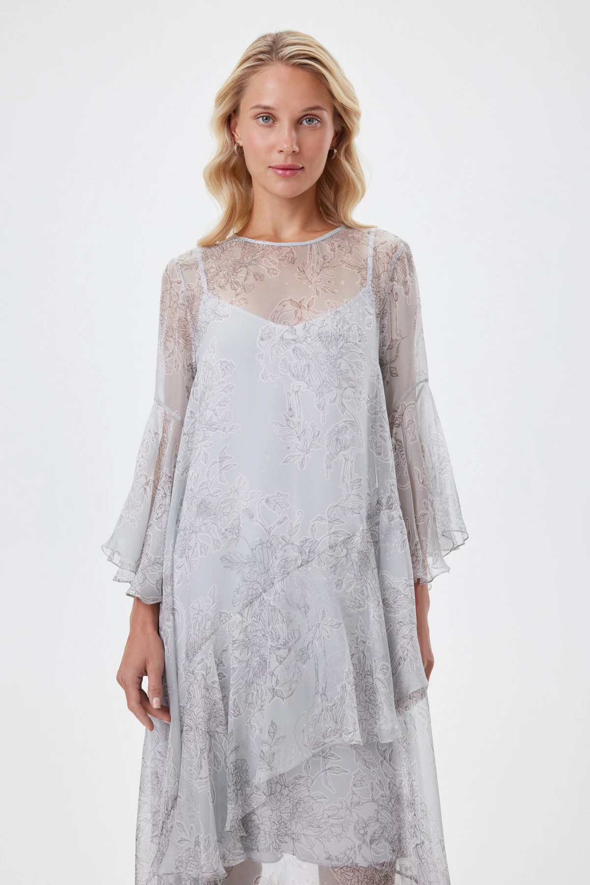 Платье с поясом "Небесная симфония" 7