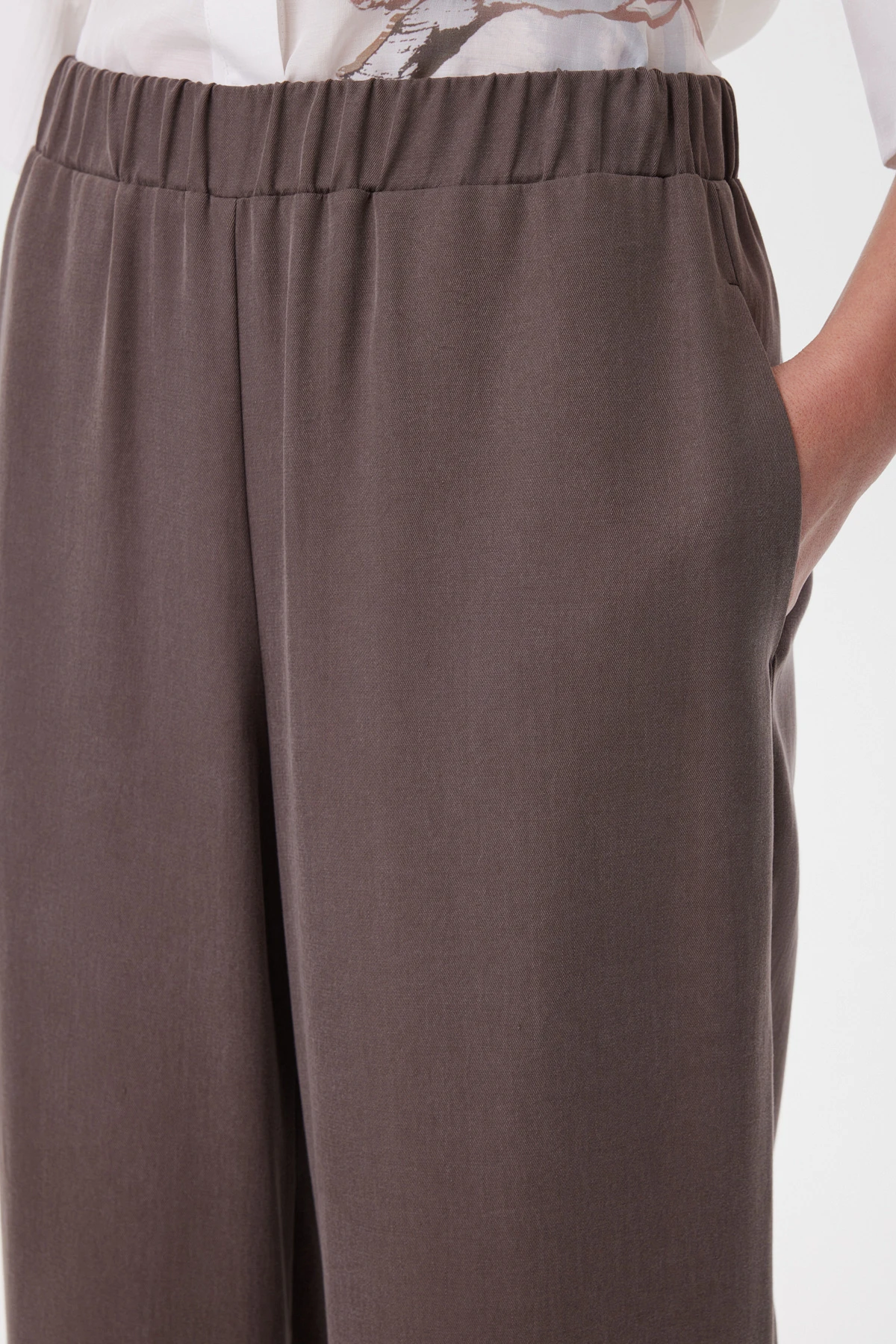 Брюки шоколадные 3