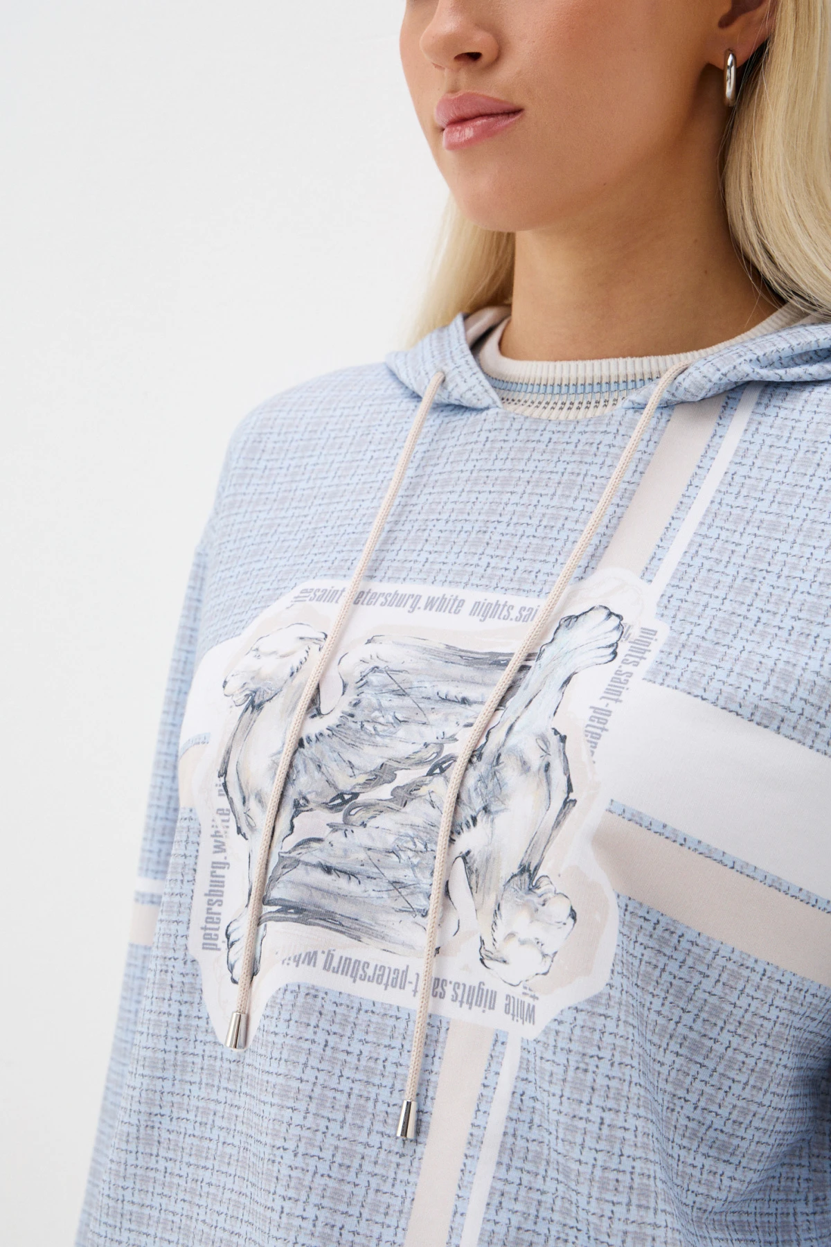 Джемпер с капюшоном "Северная пальмира" 1