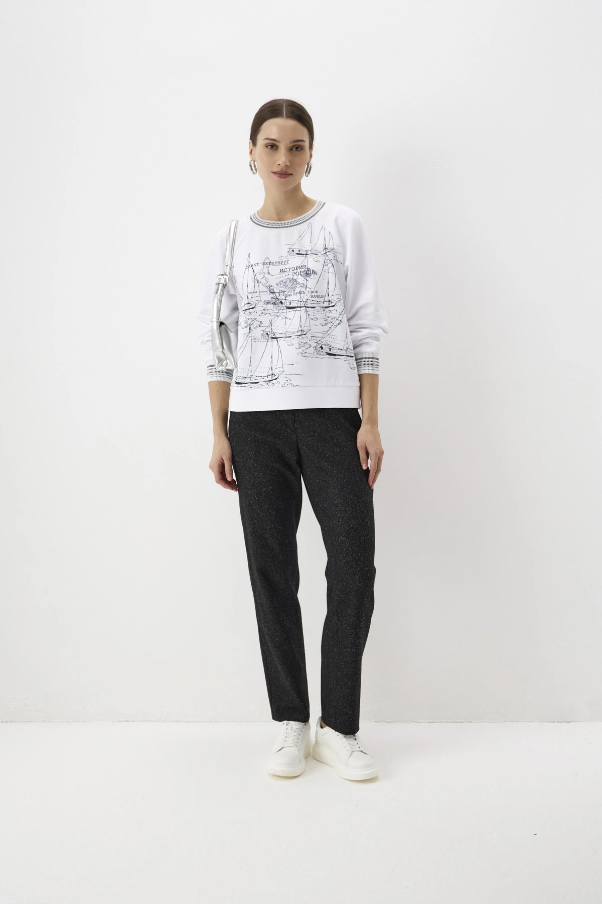 Свитшот "Легенды острова" 4