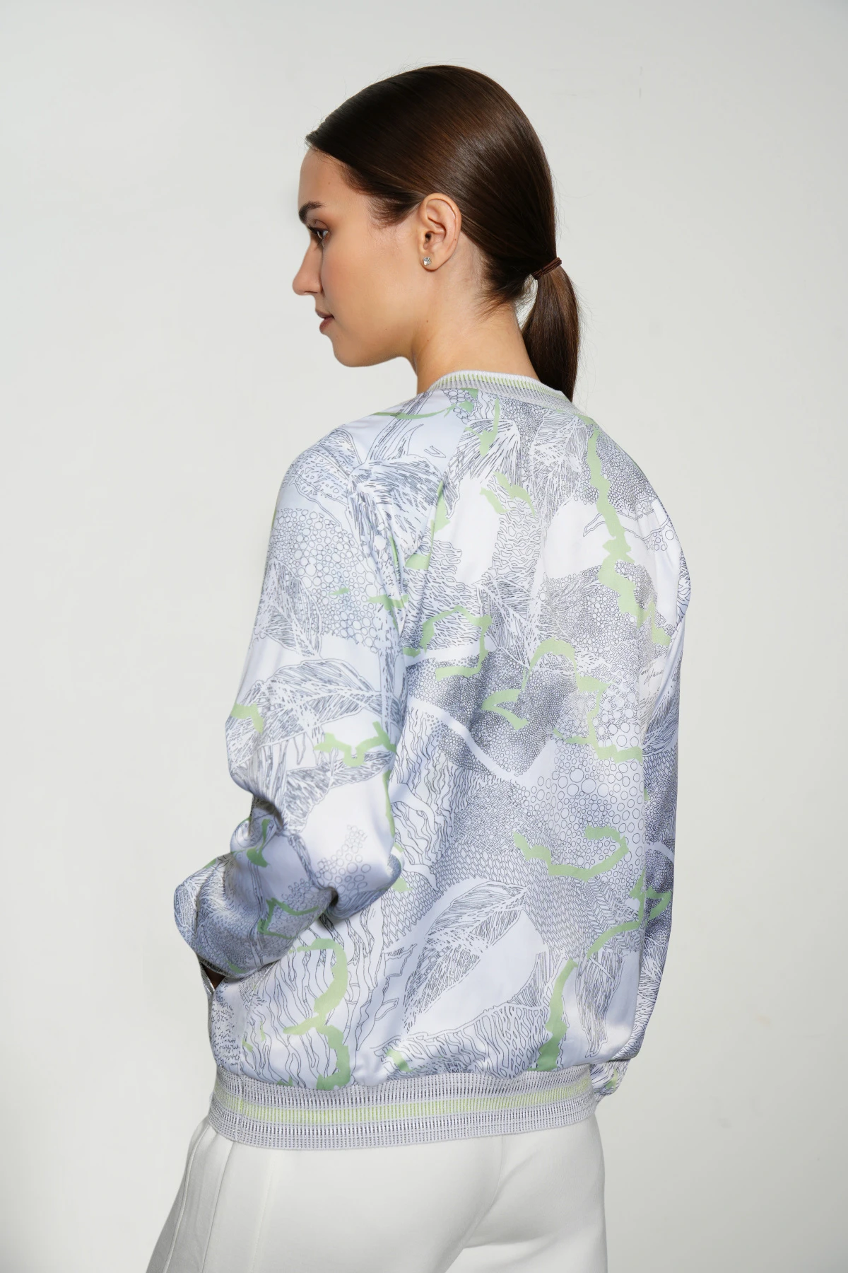 Бомбер "Магия весны" 3