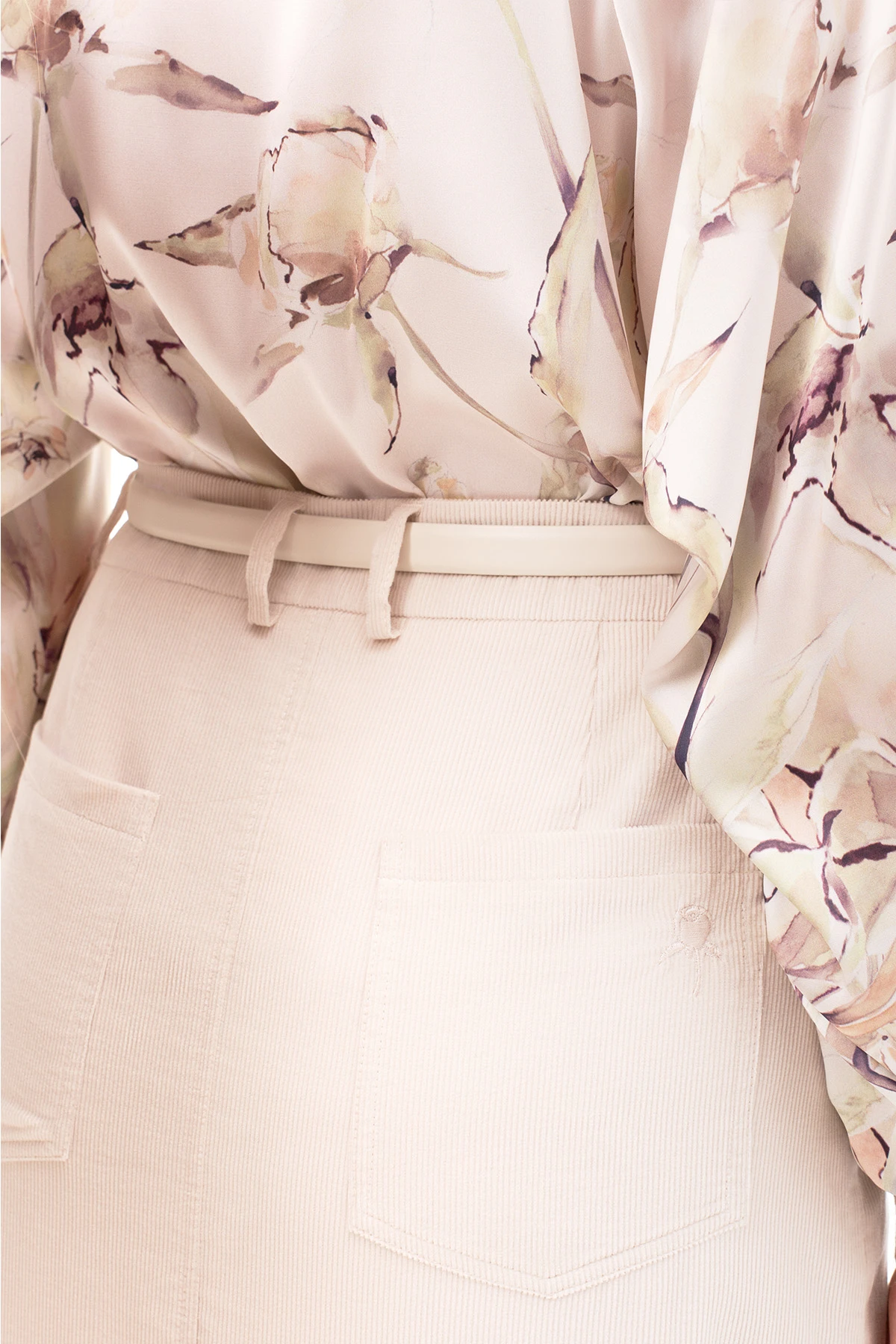 Юбка мини "Прикосновение нежности" 3