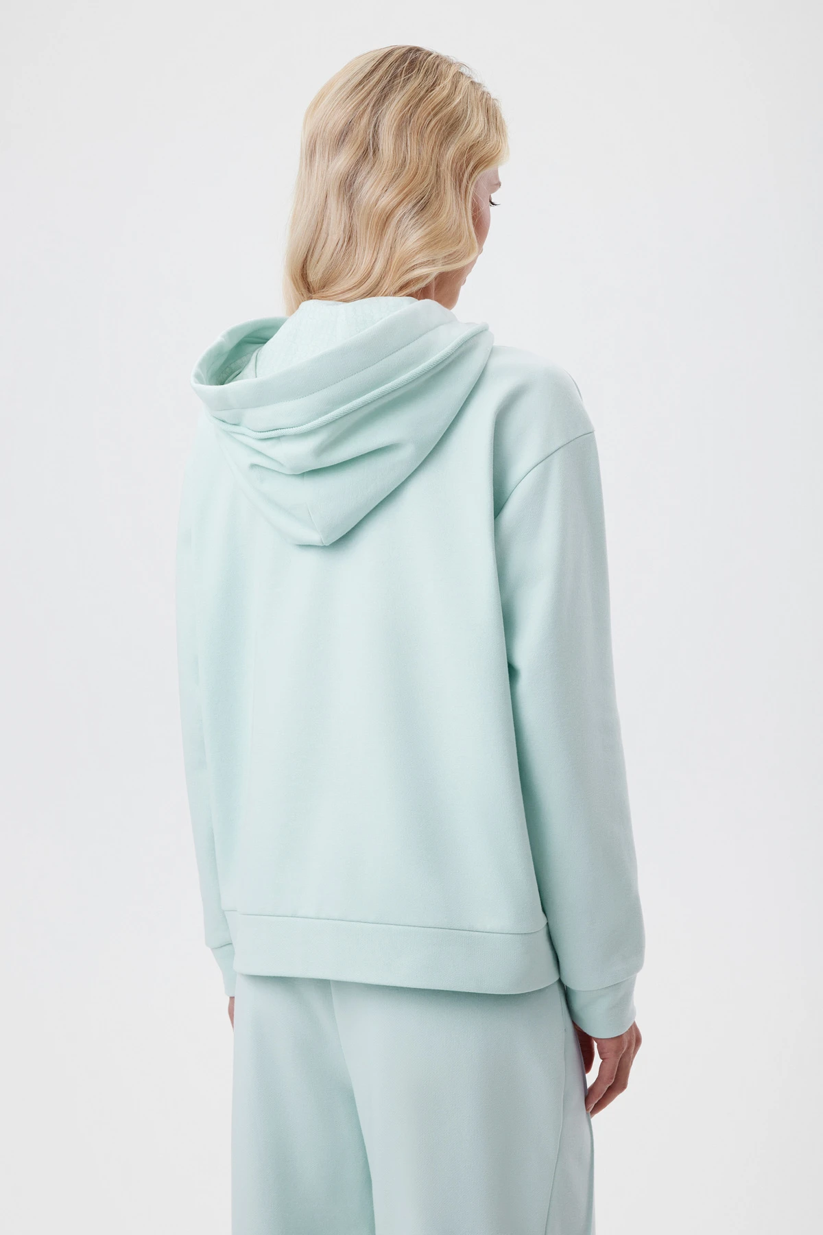 Худи «Первоцветы» 3