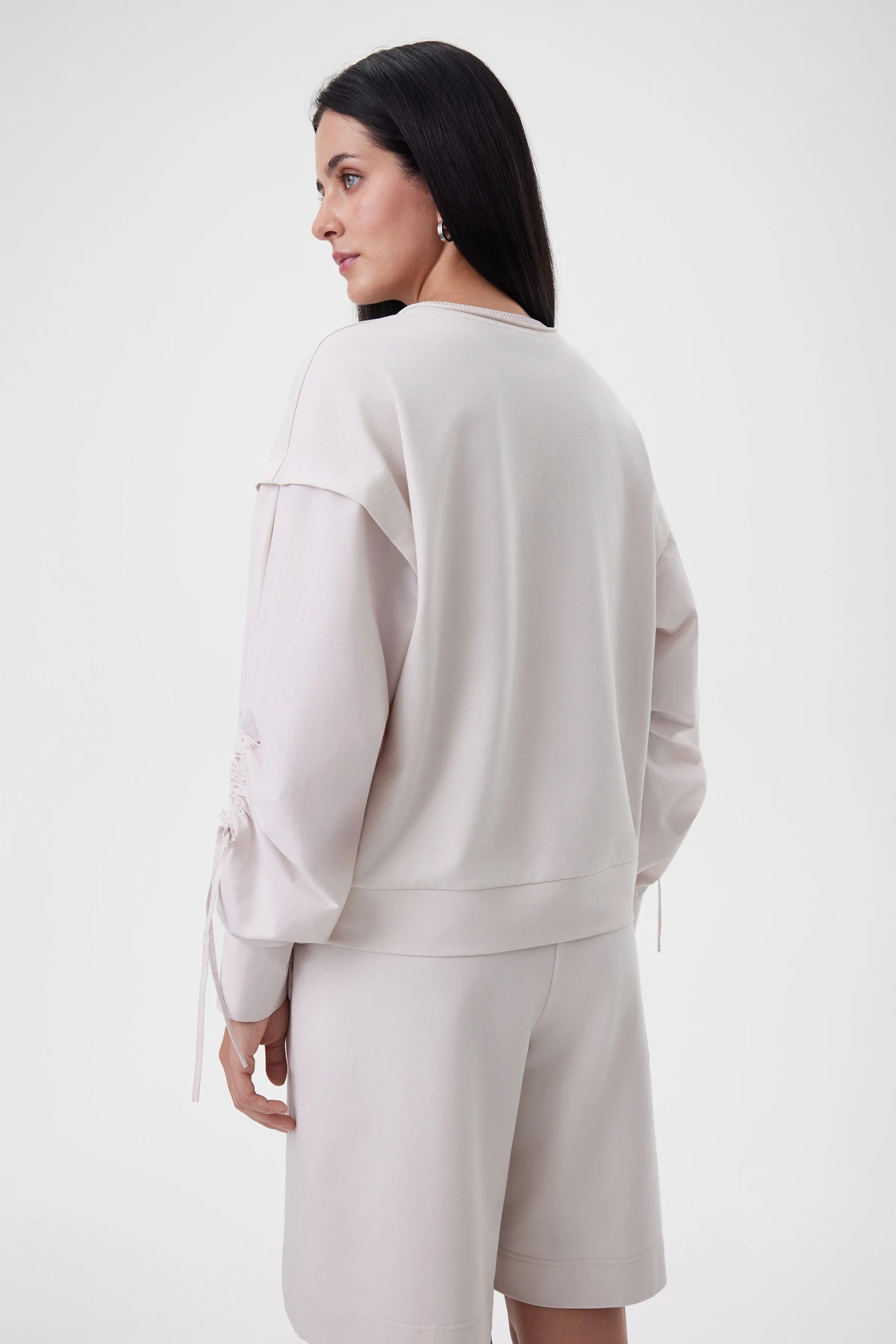 Свитшот «Оттенки миндаля» 2