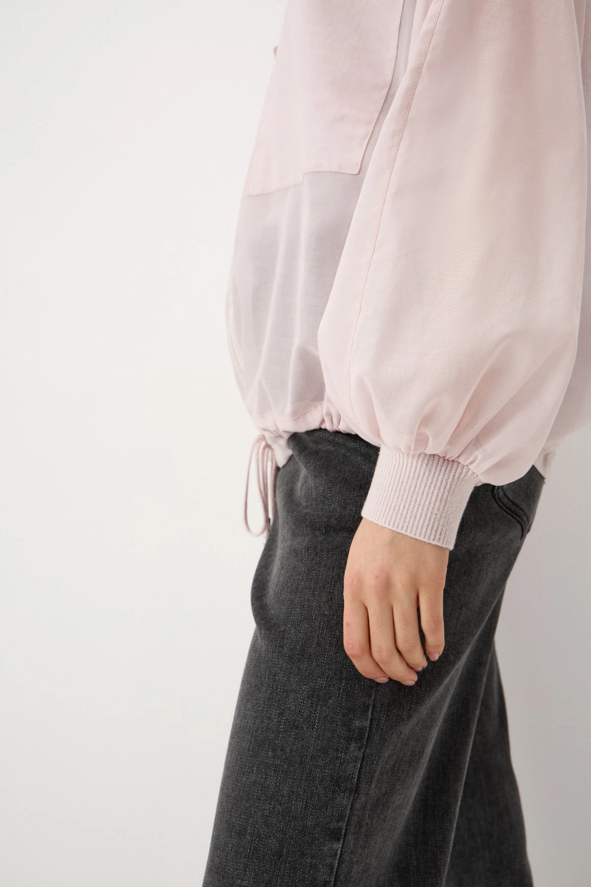 Бомбер пудровый 1