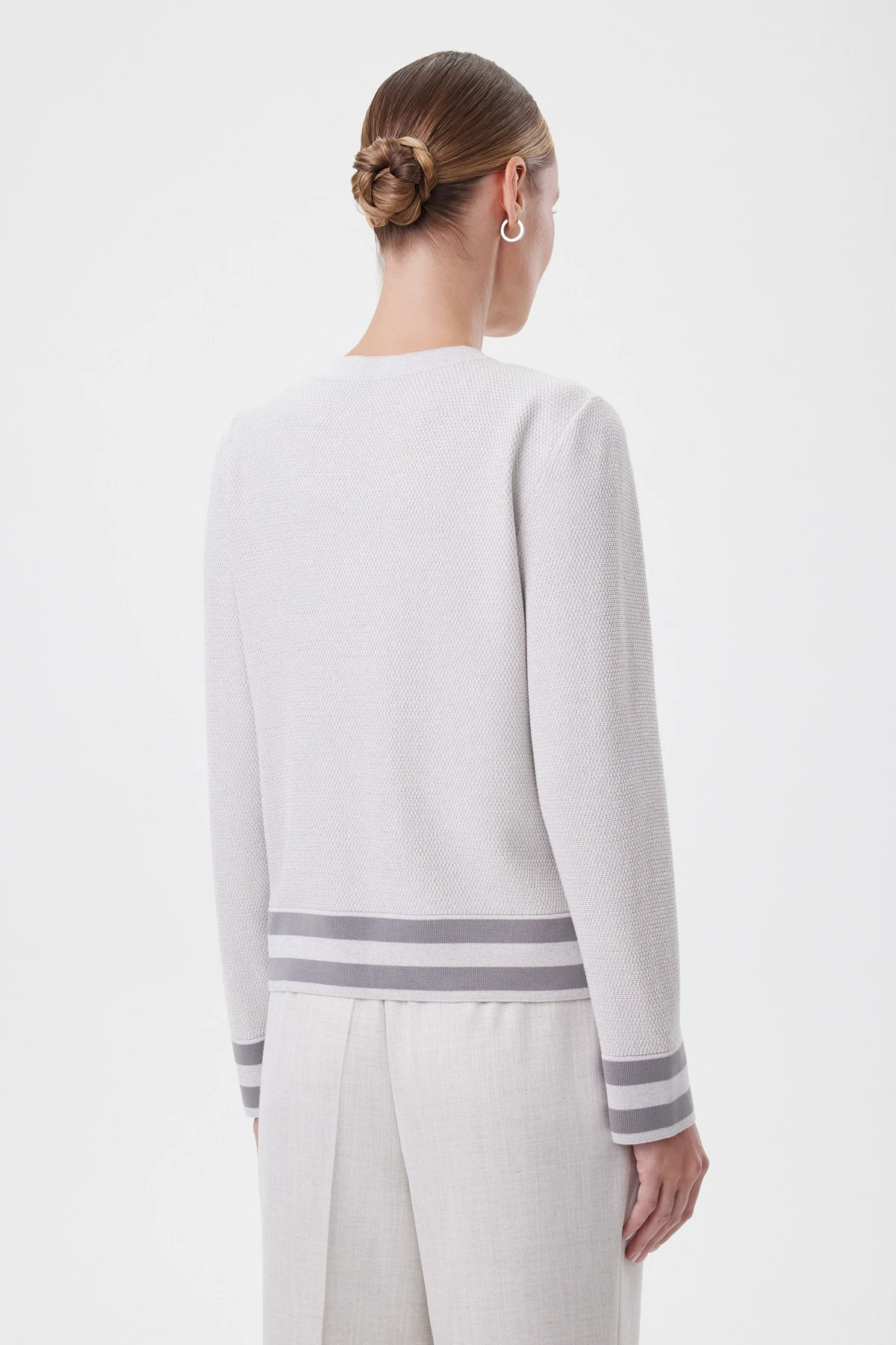 Джемпер на пуговицах «Осязание» 2