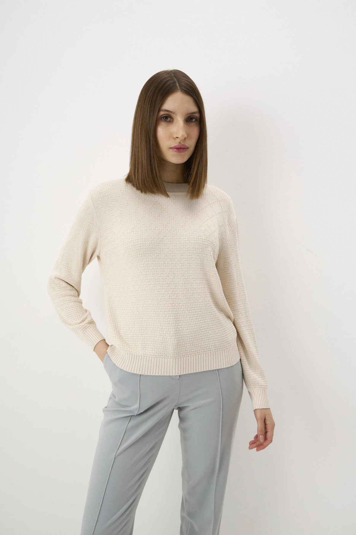 Джемпер бежевый 6