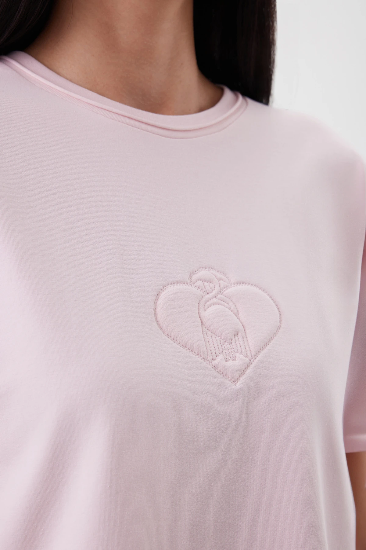 Футболка "Оттенки миндаля" 4