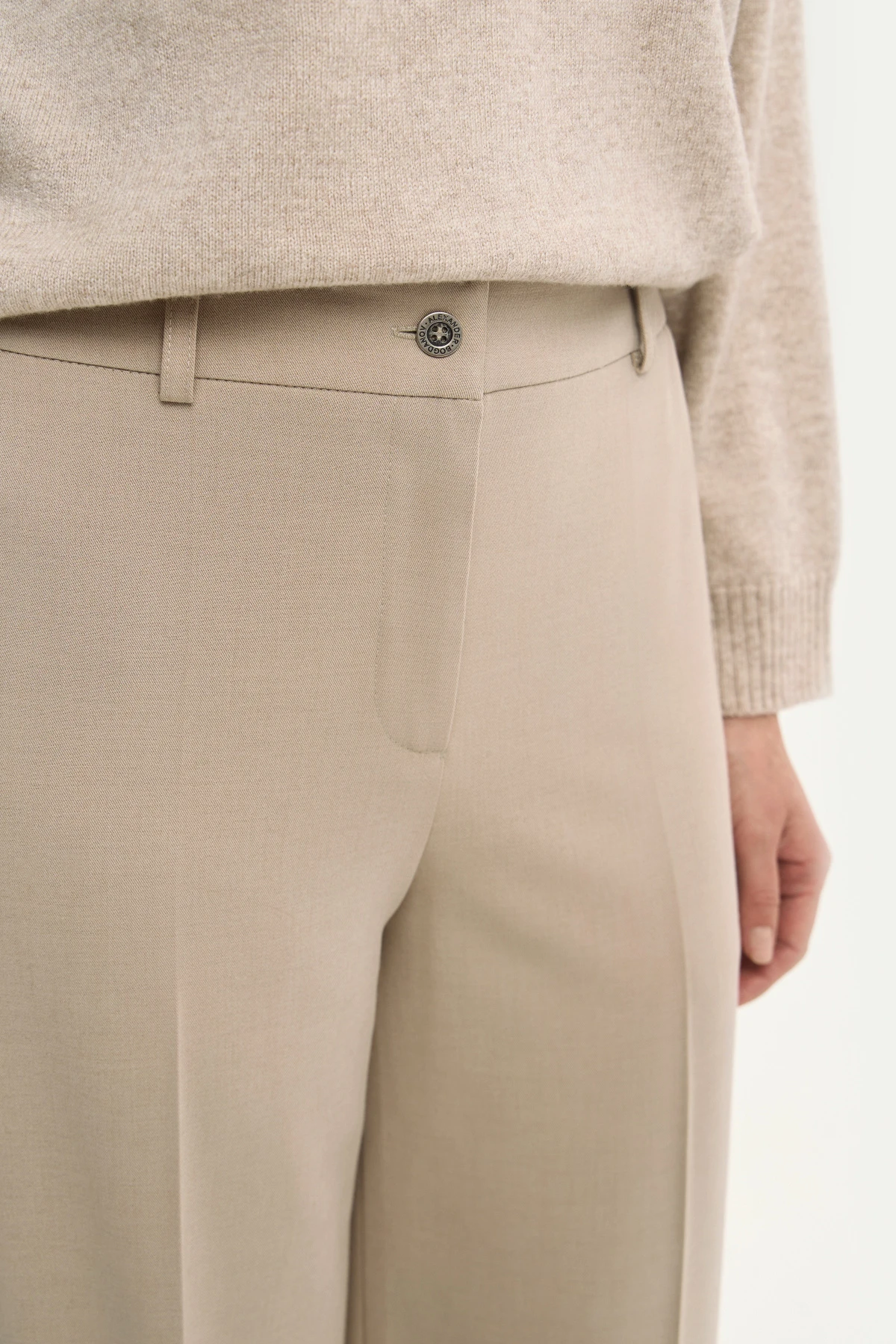 Брюки песочные 3