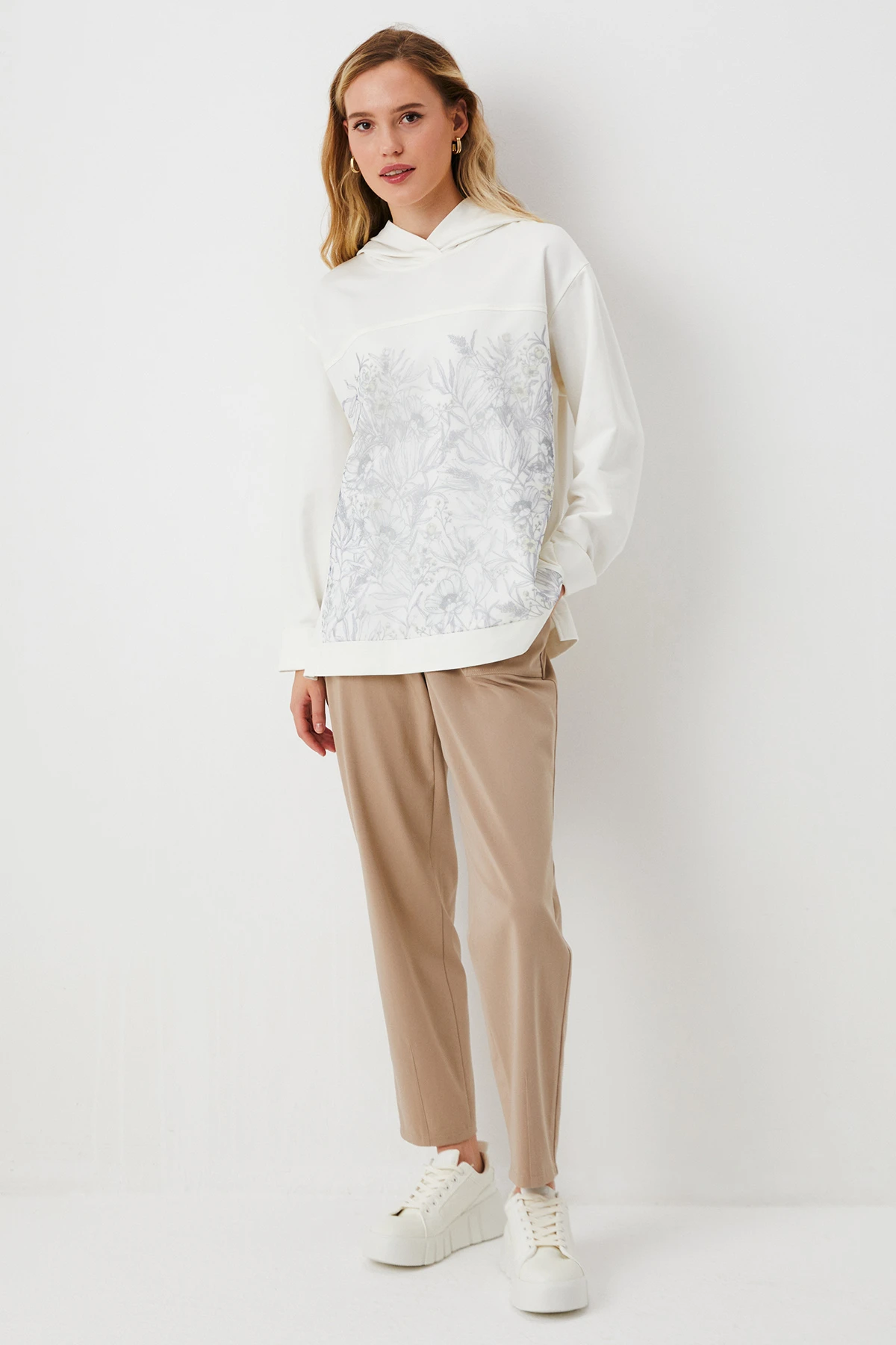 Брюки бежевые 4