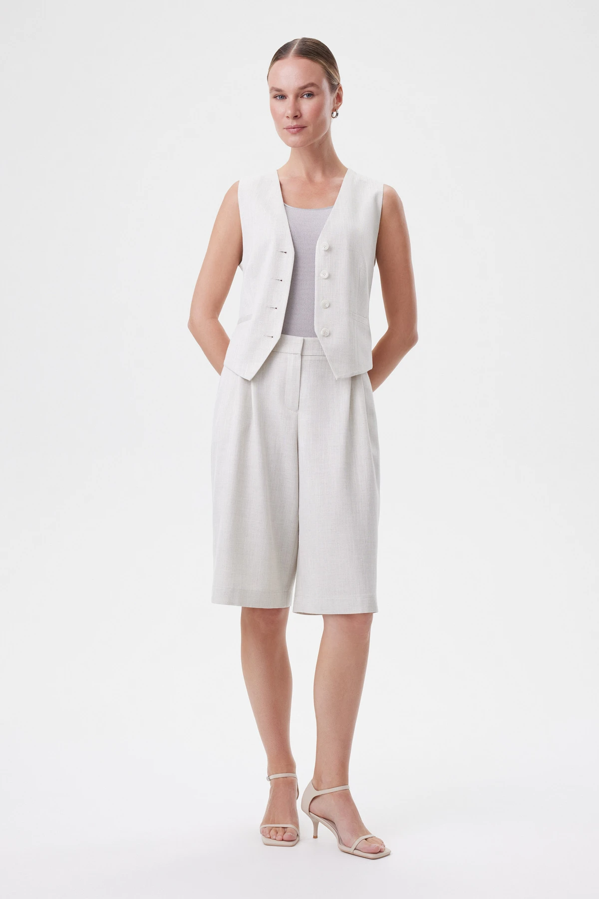 Жилет «Осязание» 1