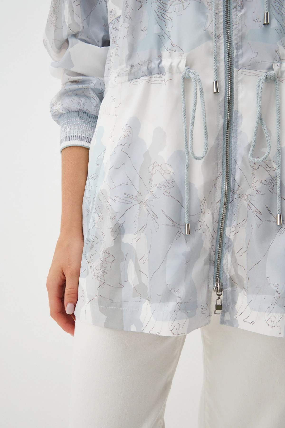 Ветровка "Музы Петербурга" 1