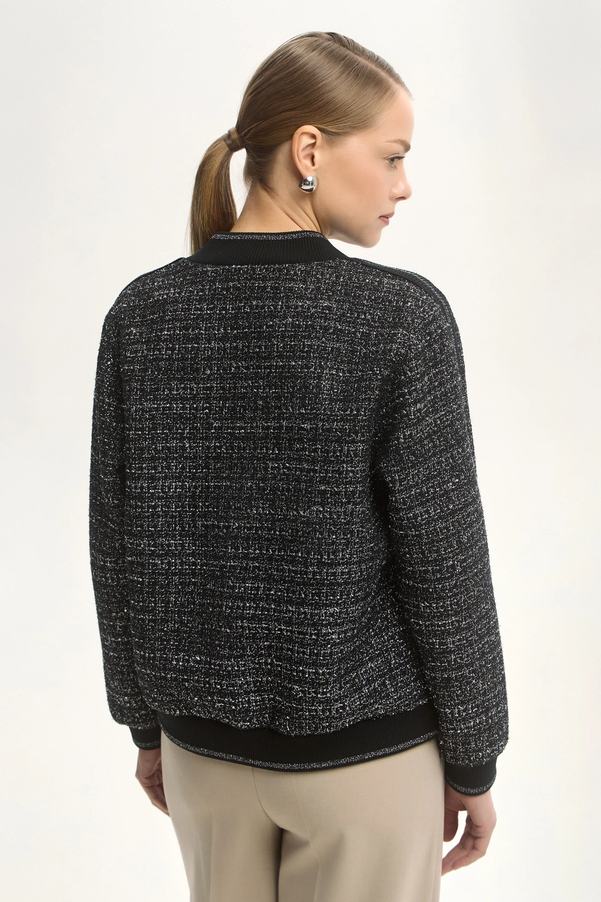 Бомбер "Эхо вселенной" 2