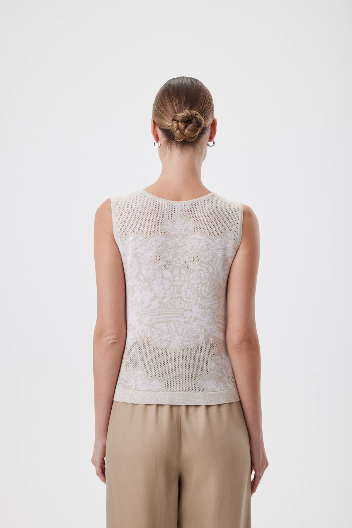 Топ вязаный «Триумфальные аллеи» 3