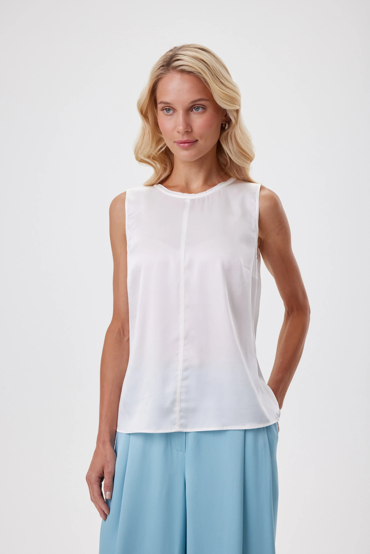 Топ молочный 7