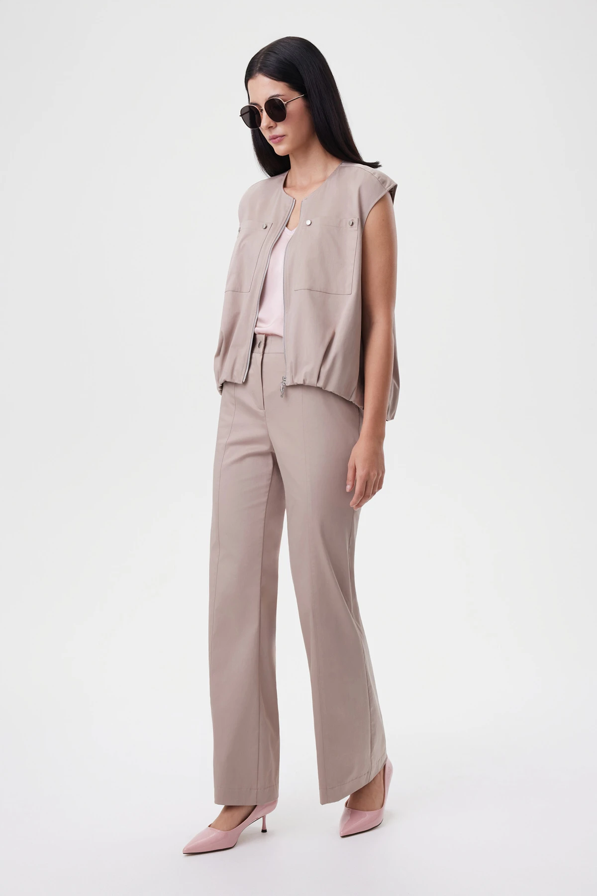 Жилет «Оттенки миндаля» 1