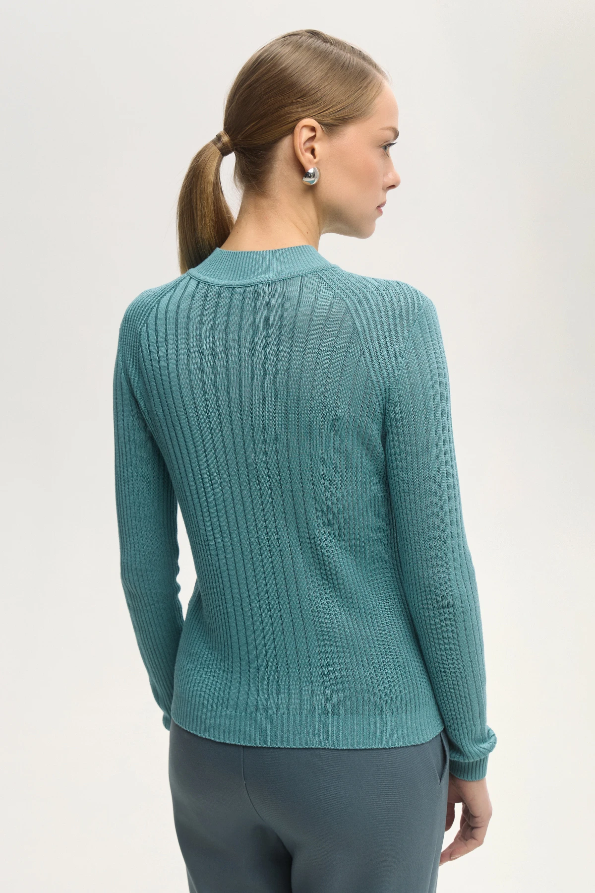 Джемпер "Мистика света" 2