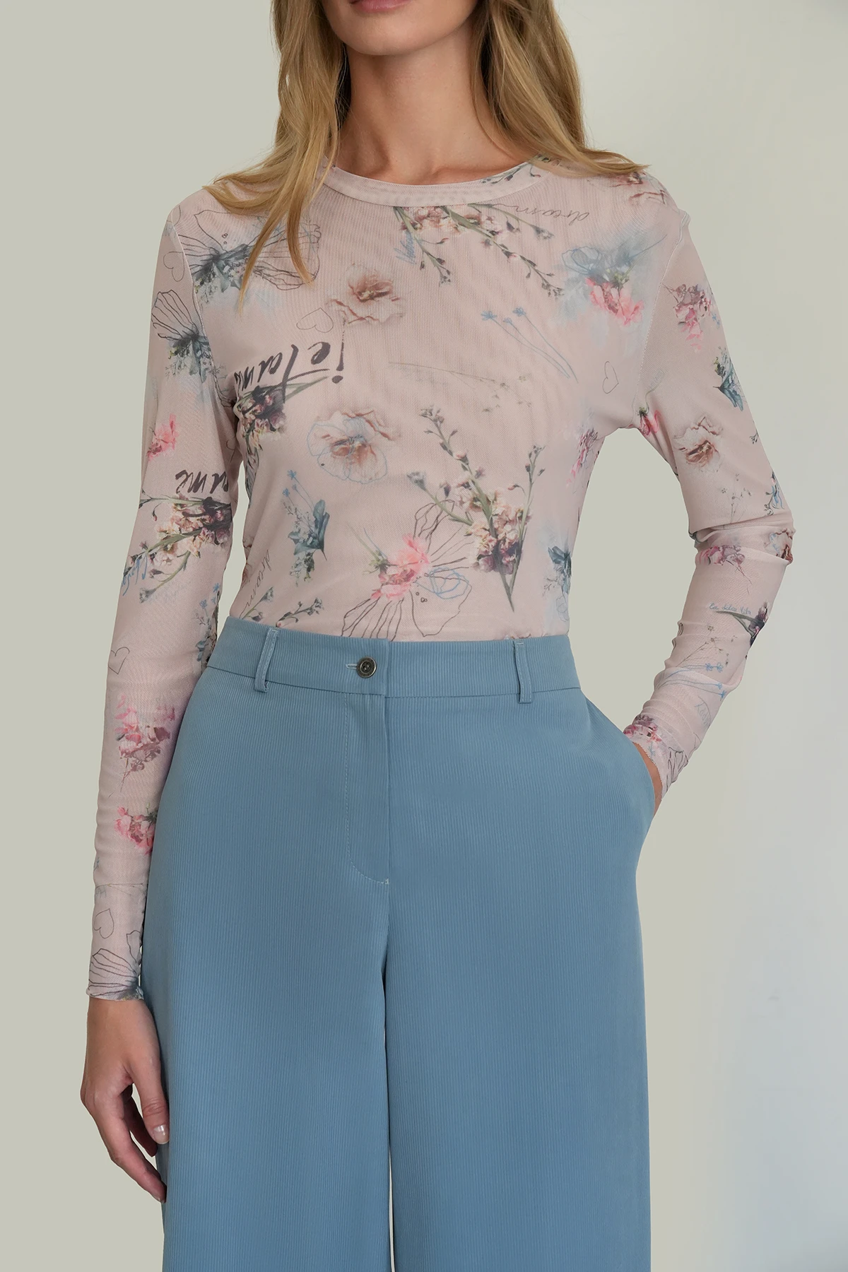 Лонгслив "Романтика приключений" 3