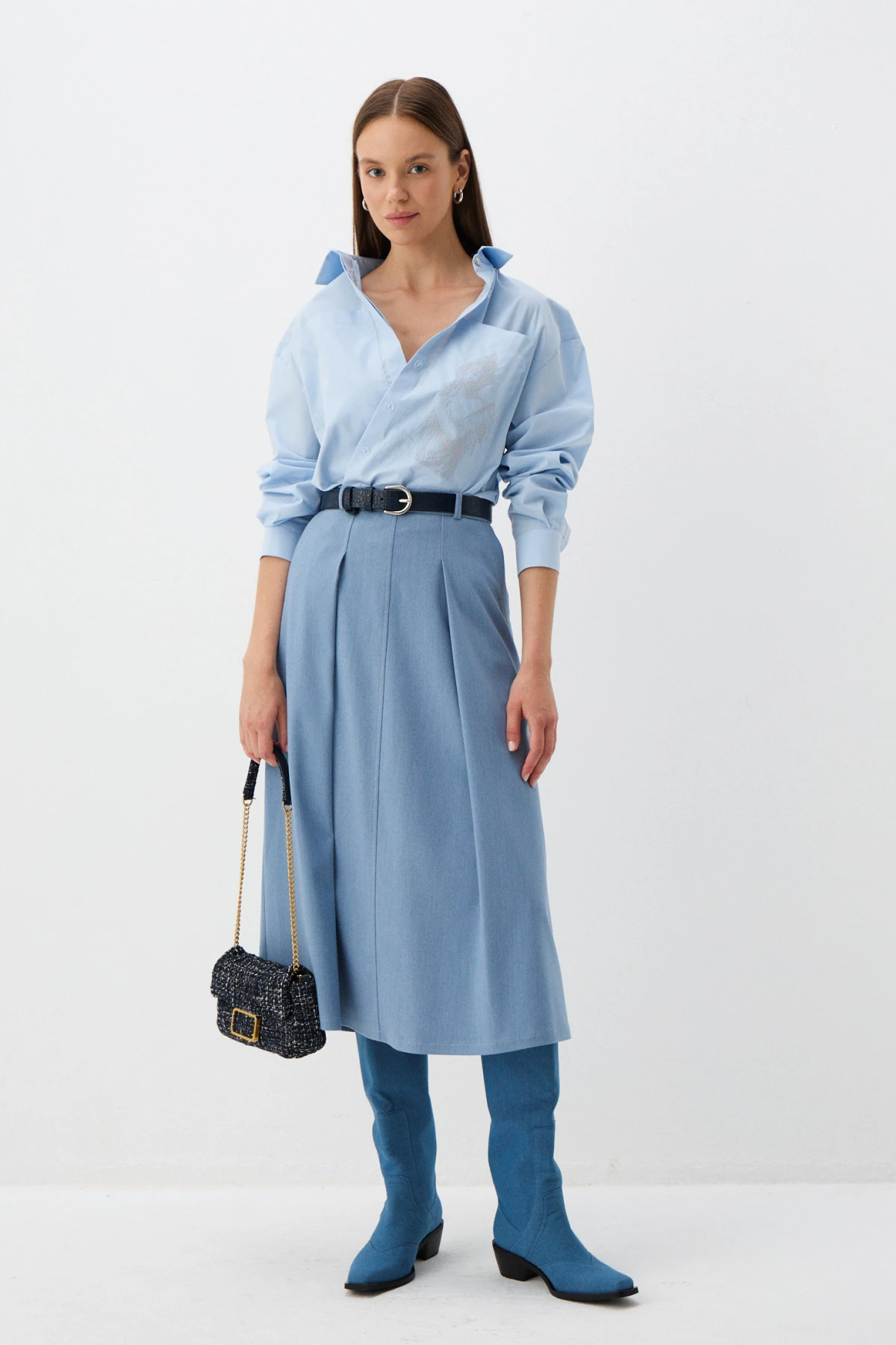 Блузка "Загадки Летнего сада" голубая 3