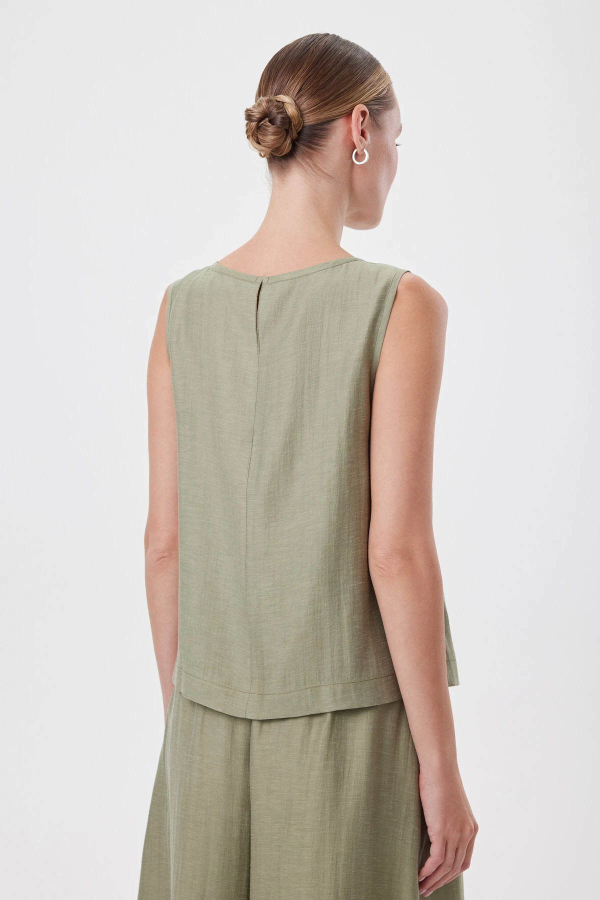 Топ "Олива" 3