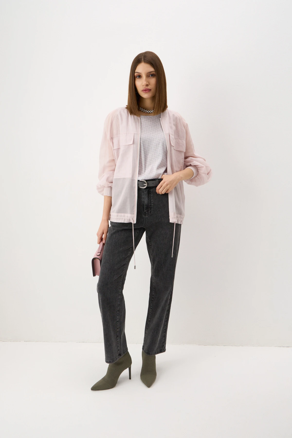 Бомбер пудровый 3