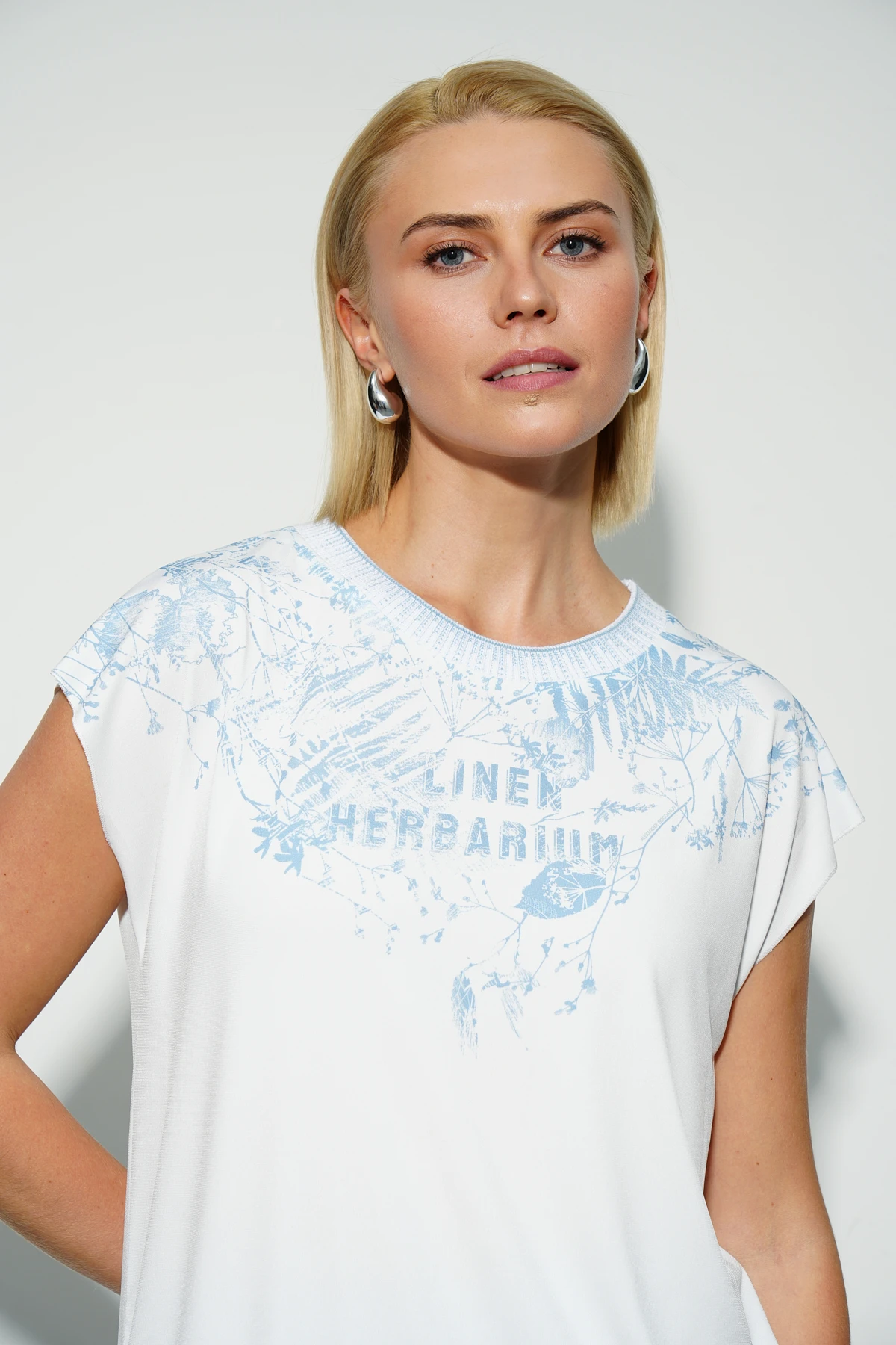 Футболка "Льняной гербарий" 3