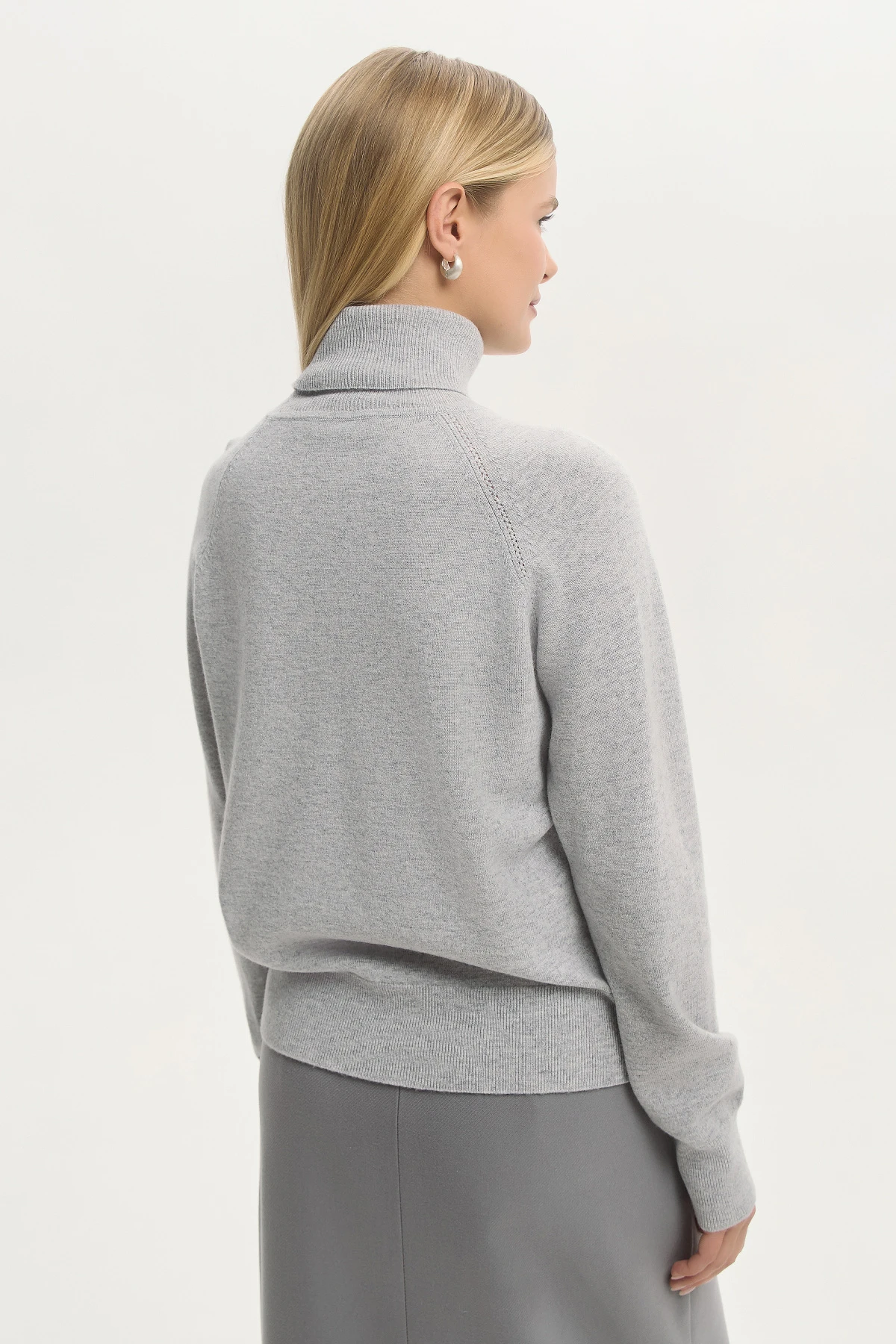 Свитер "Тёплый туман" 1