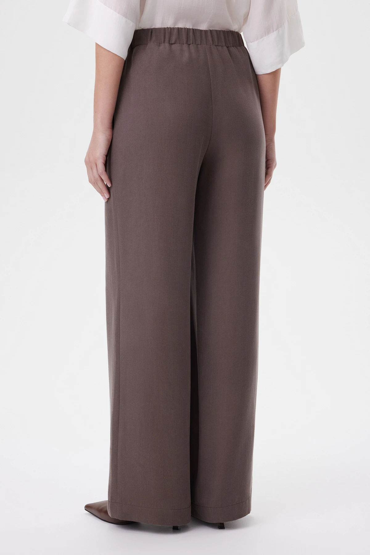 Брюки шоколадные 2