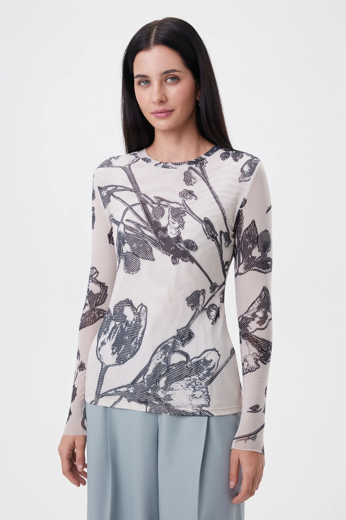 Джемпер "Силуэт весны" 6