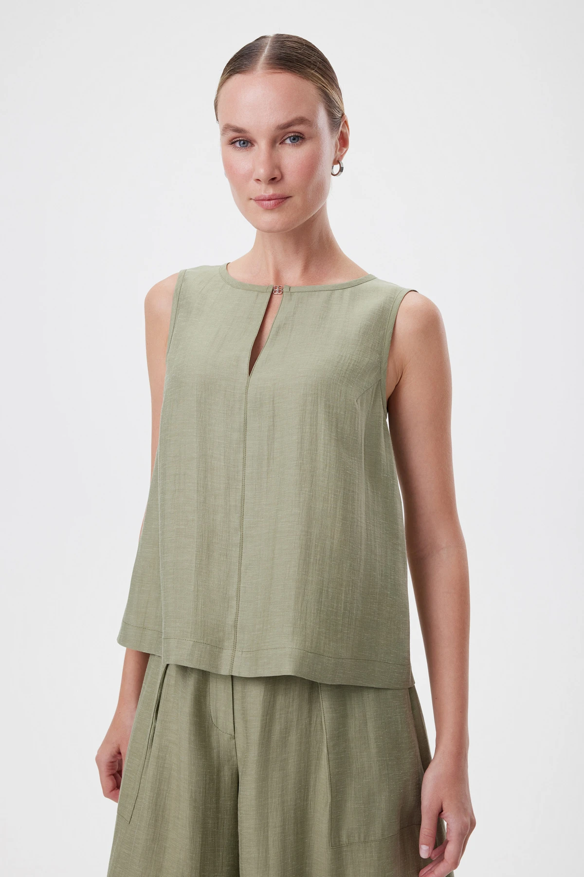 Топ "Олива" 4