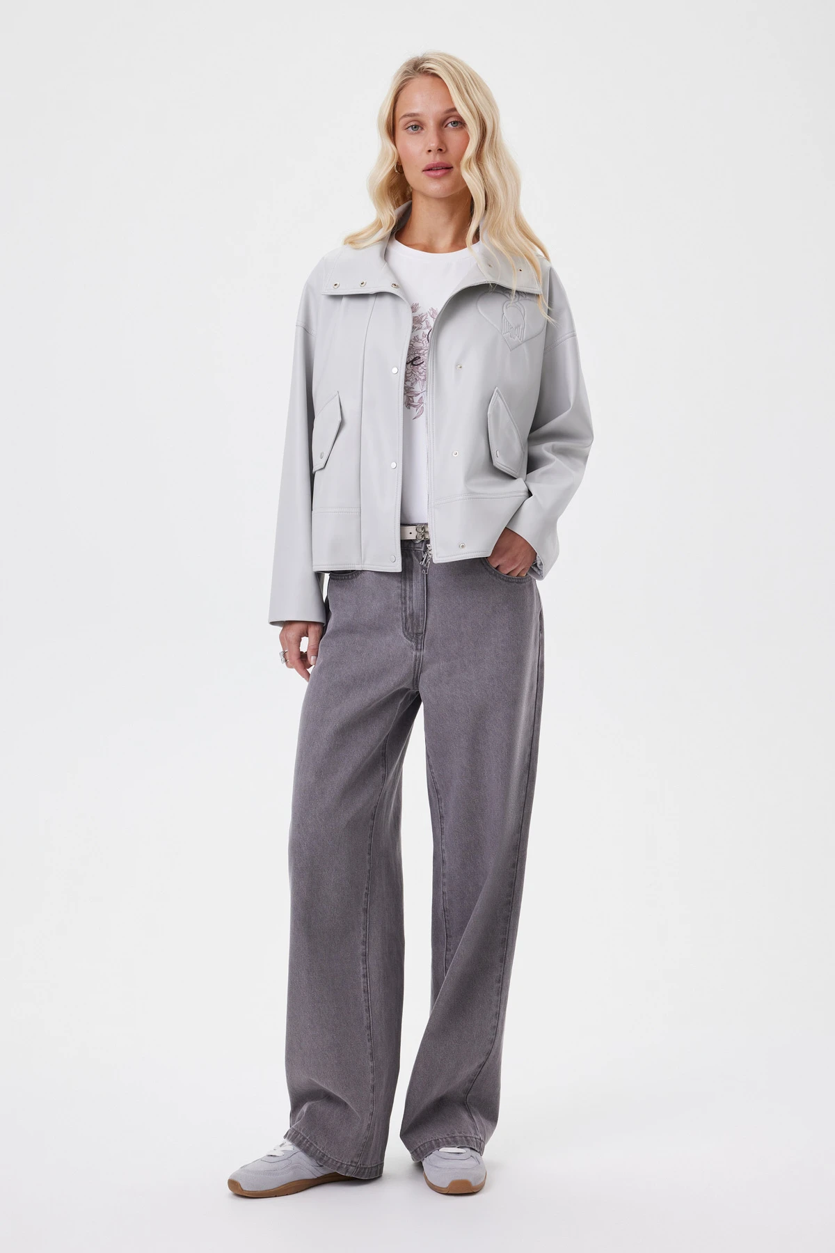 Куртка серая «Семейные ценности» 1