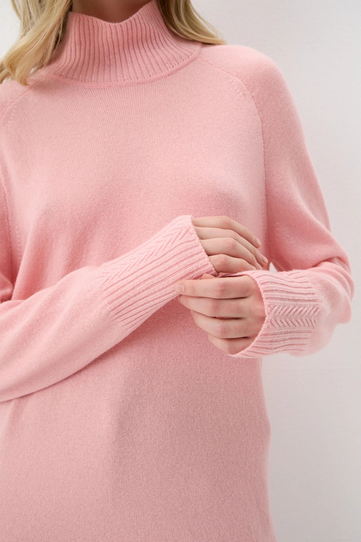 Свитер "Возвращение фламинго" 3