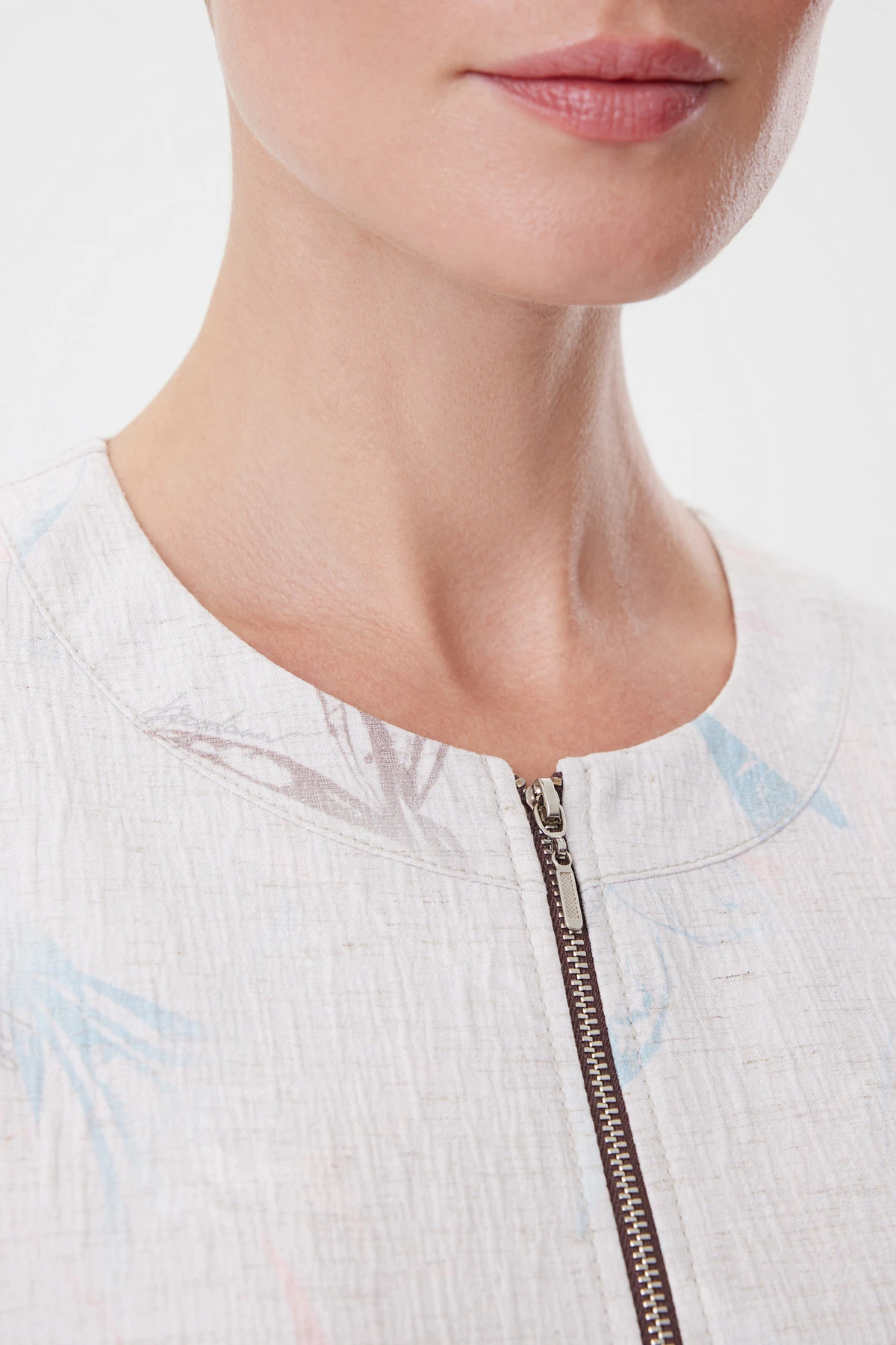 Блузон на молнии «Осязание» 2