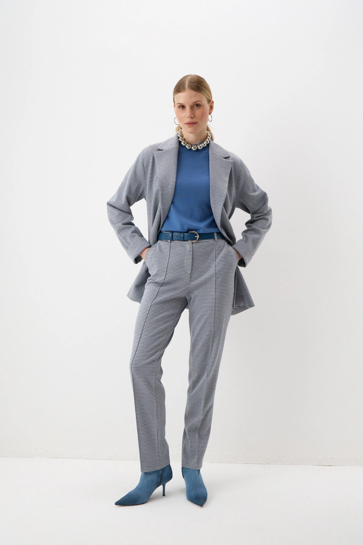 Джемпер синий 3