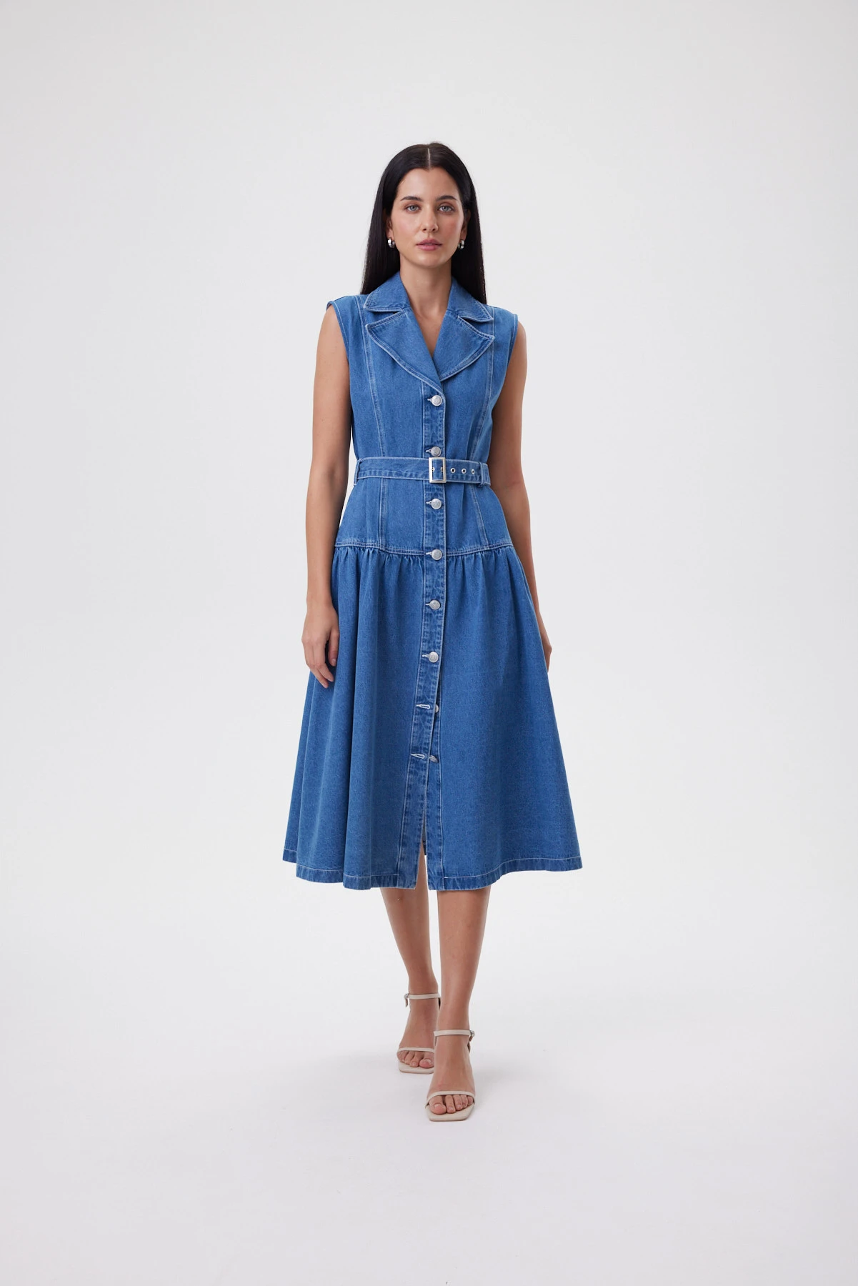 Платье джинсовое с поясом «Городской полдень» 5