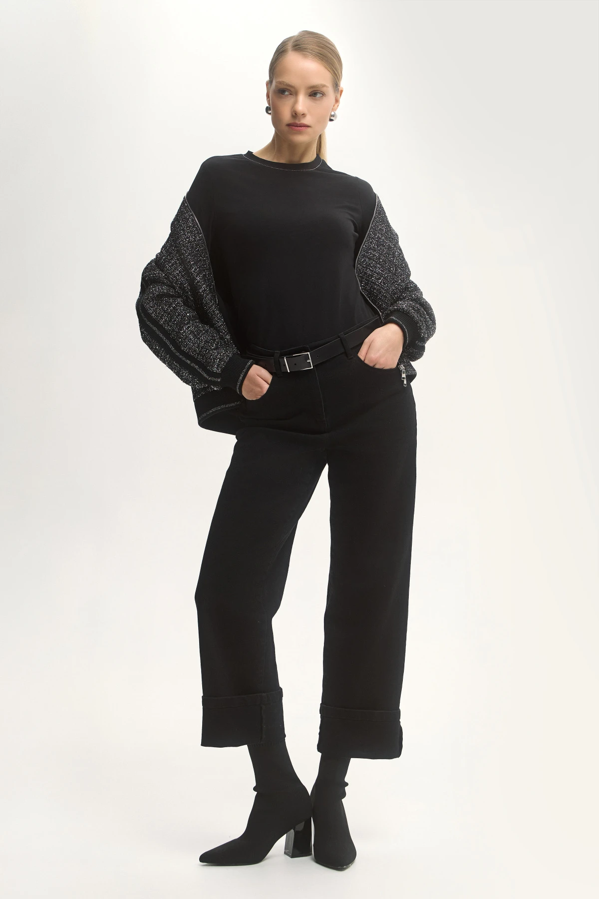 Бомбер "Эхо вселенной" 4