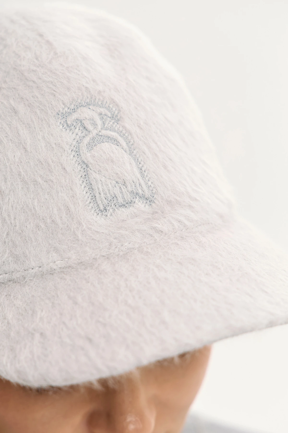 Бейсболка "Крылья любви" 1