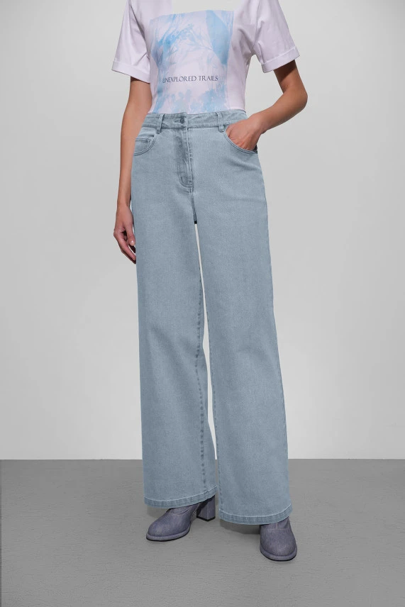 Джинсы голубые