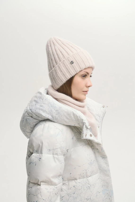 Шапка "Топлёное молоко"