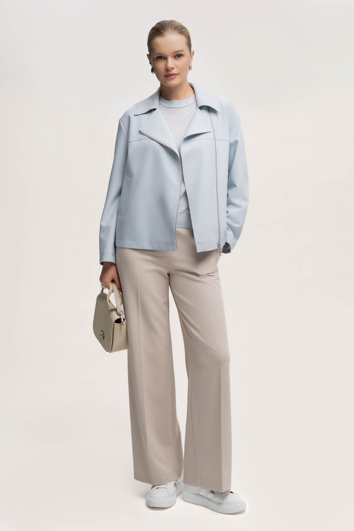 Брюки бежевые 0