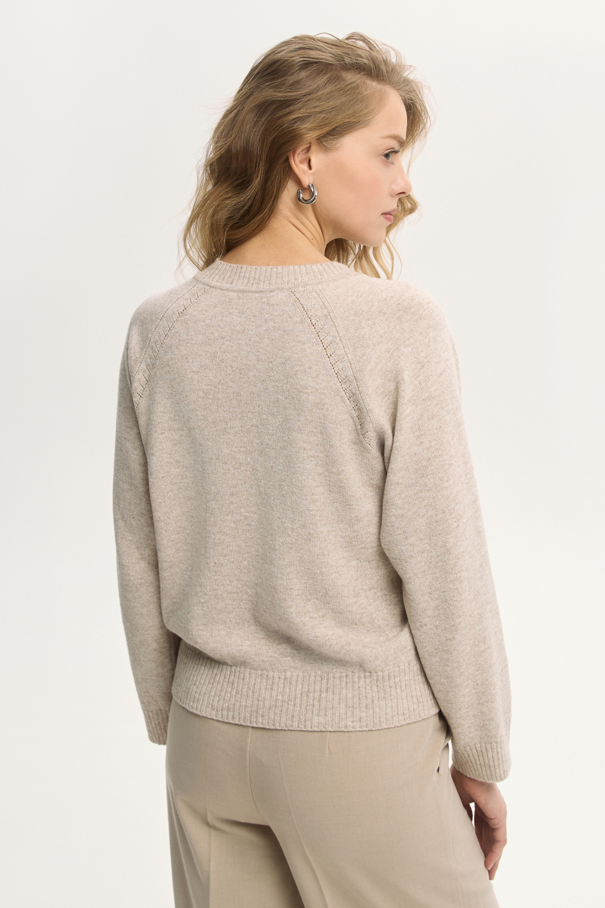 Джемпер песочный 2