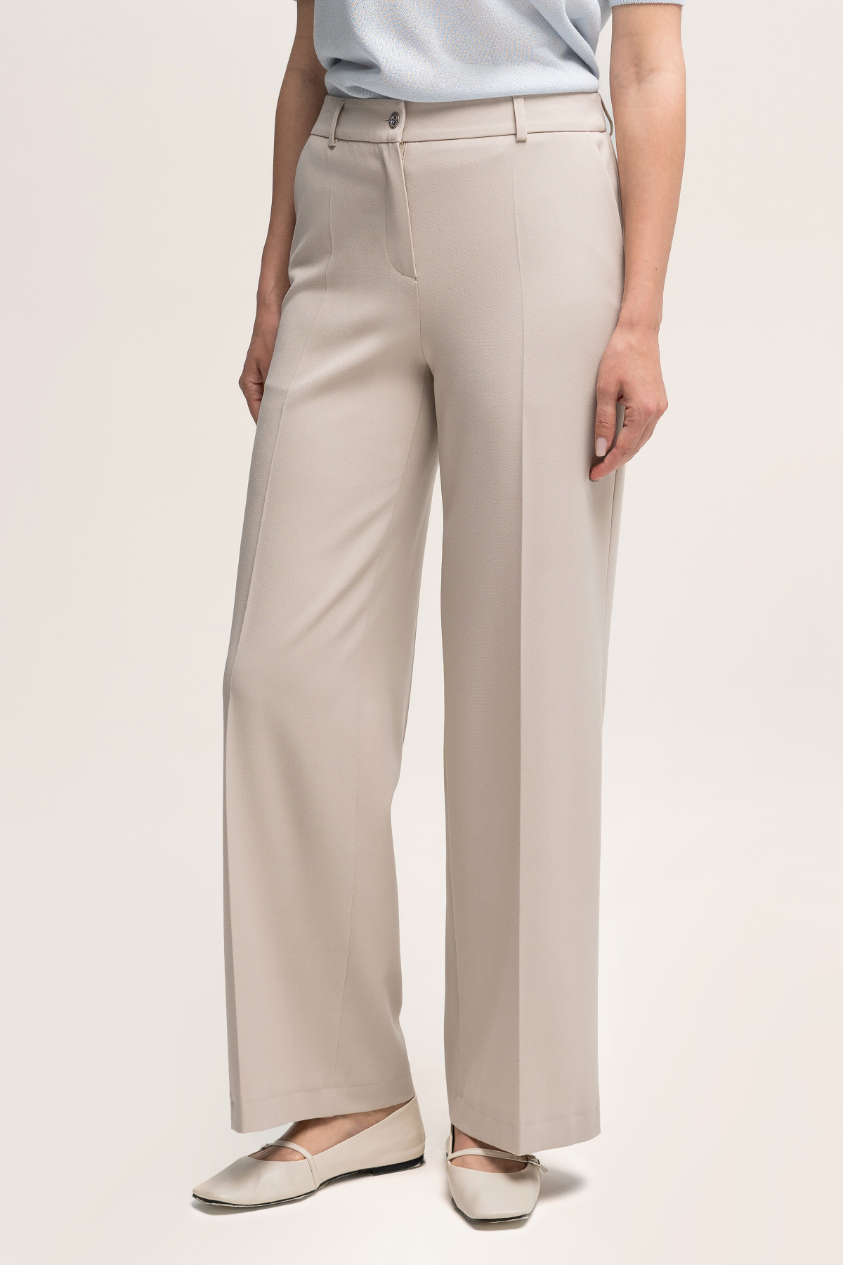 Брюки бежевые 2