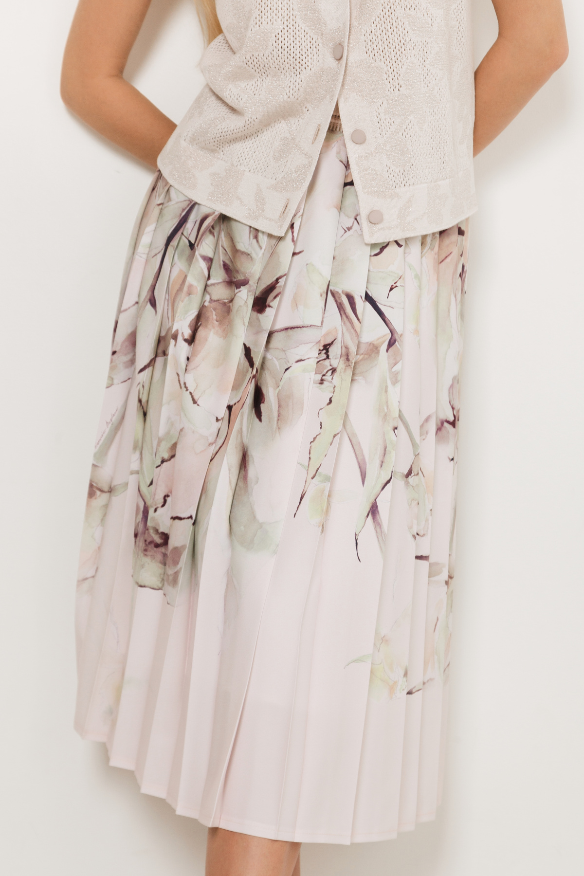 Юбка &quot;Прикосновение нежности&quot; 1