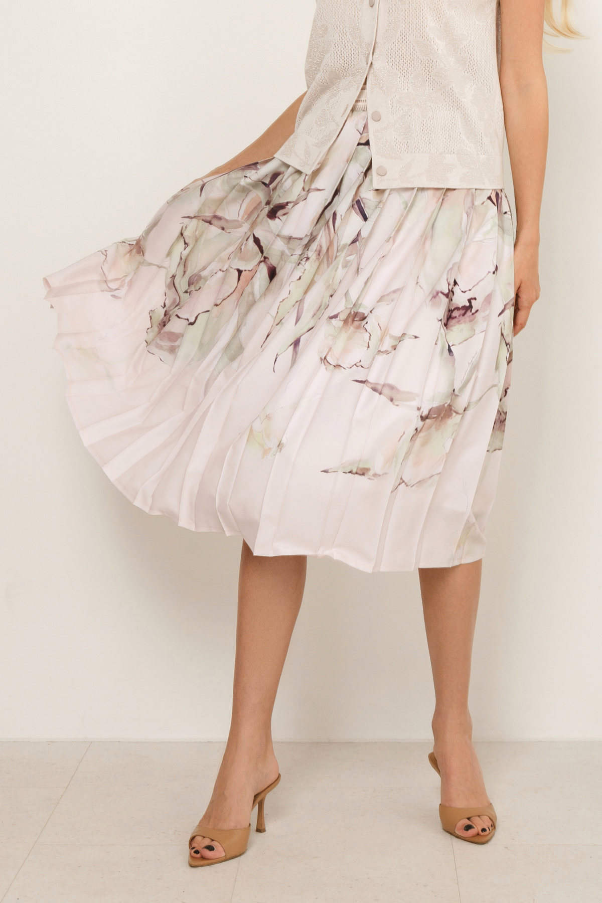 Юбка &quot;Прикосновение нежности&quot; 3