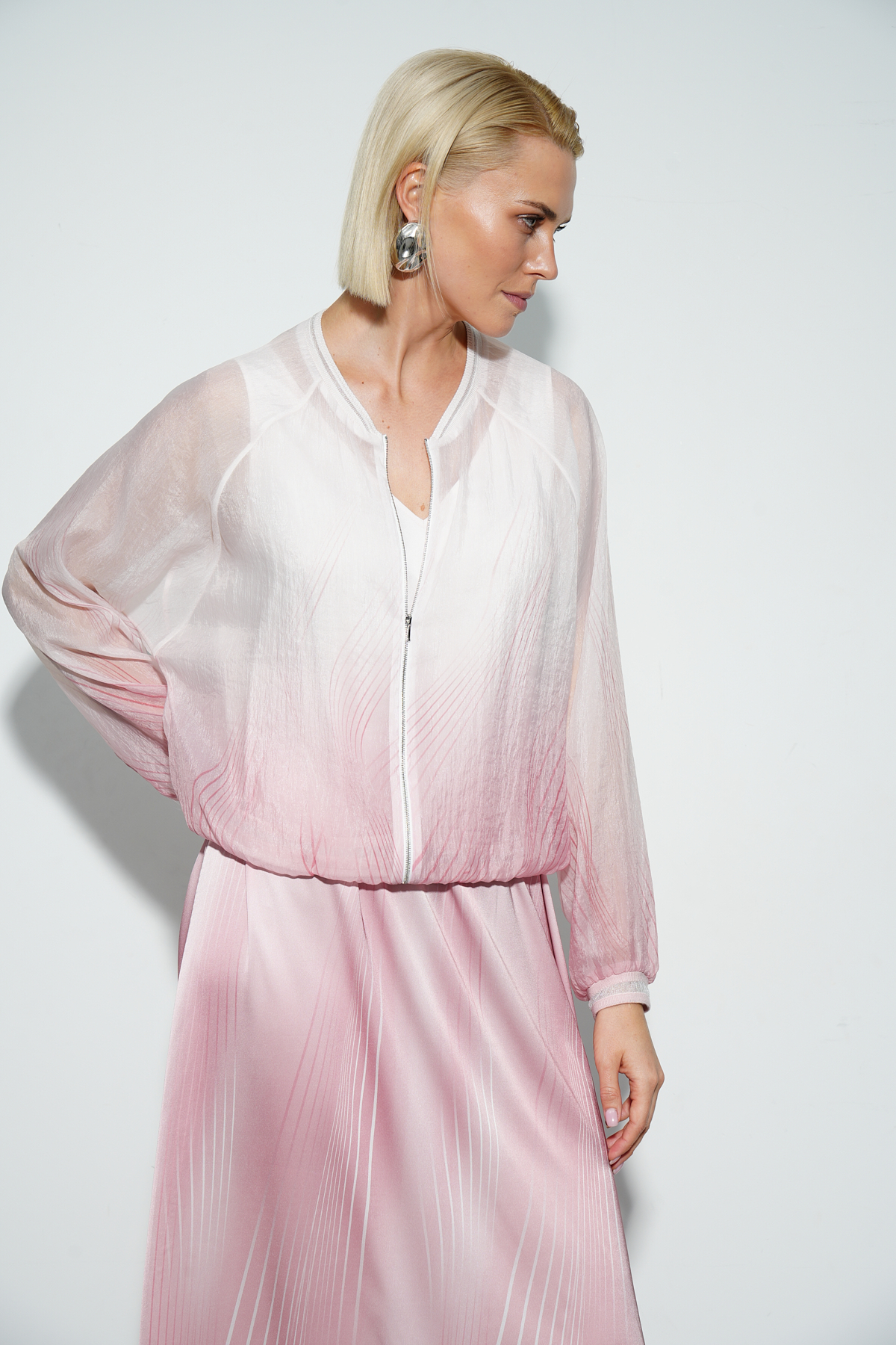 Бомбер &quot;Тайное обаяние&quot; 0